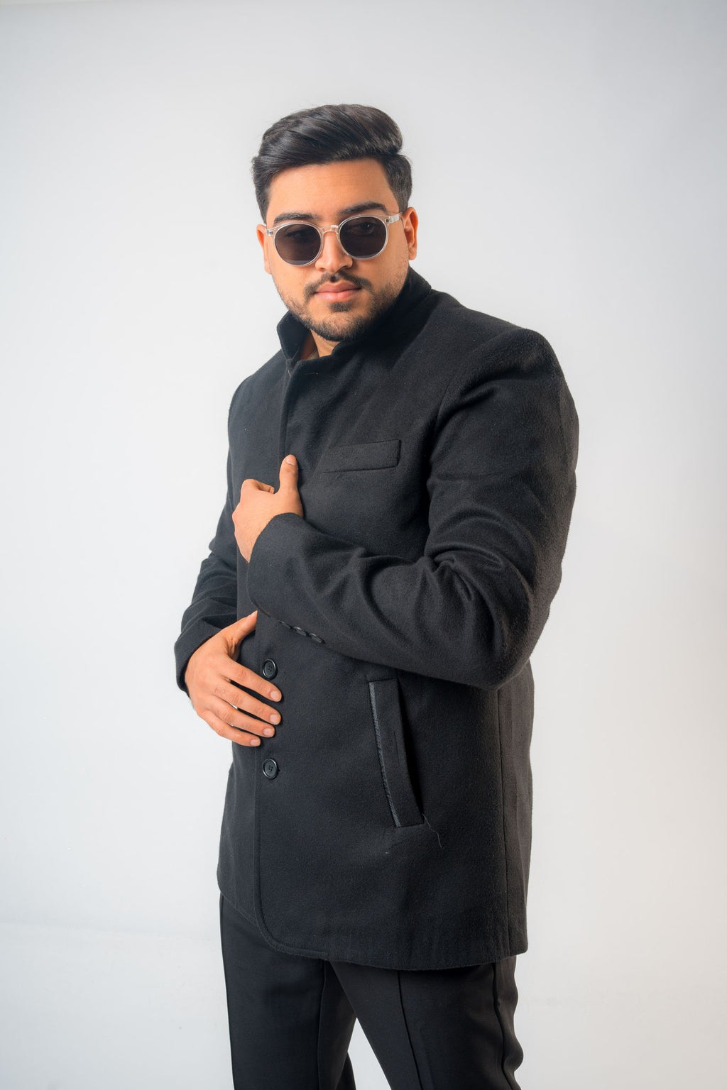 Men's Elegant Wool-Blend Coat – Black